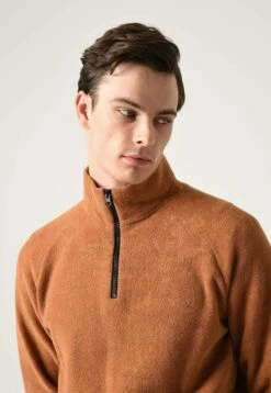 Forro Polar - Tan -Solid Ventas 0181d4aa43334370831536ae1c944ad9