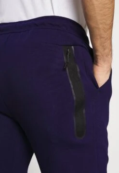 Nike Performance Paris St Germain Tech Jogger - Equipación De Clubes - Blackened Blue/Gold Suede -Solid Ventas 0eec5427a9de43df9a3778d877fc6529