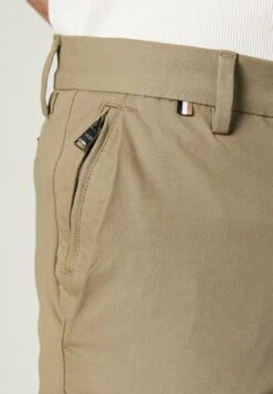 Boss Pantalones Chinos - Light Pastel Green 11 Boss Pantalones Chinos - Light Pastel Green -Solid Ventas 0f1b32e2fb3741209763b2c2b66f7492