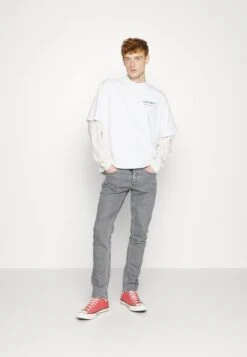 Denham Razor Smulb - Vaqueros Slim Fit - Grey -Solid Ventas 11cace22d3294231a0639aed17f54e17