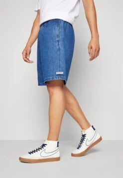 Woven - Shorts Vaqueros - Bleached Denim -Solid Ventas 13b0c0e9cef74d7bb2348e463f2ddb28