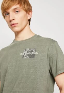 Pepe Jeans Alton - Camiseta Estampada - Casting 13 Pepe Jeans Alton - Camiseta Estampada - Casting -Solid Ventas 14fbaffd1f5b4a13bcf466a2287fc619