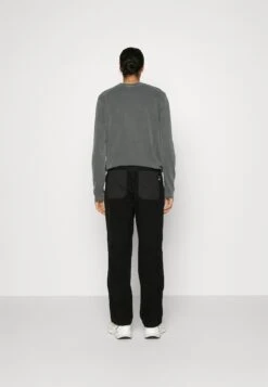 Puma Downtown Pants - Pantalones - Black 12 Puma Downtown Pants - Pantalones - Black -Solid Ventas 167ce0ce0a424b32a8bc500ee288a4ff