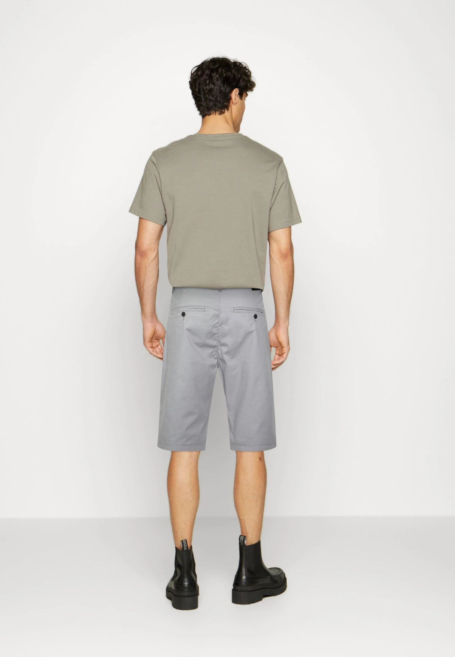 ESPRIT Core- Shorts - Grey 5 ESPRIT Core- Shorts - Grey - Imagen 3