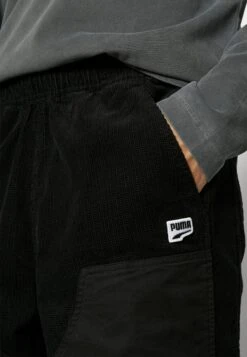 Puma Downtown Pants - Pantalones - Black 15 Puma Downtown Pants - Pantalones - Black -Solid Ventas 1b4478e3f1bd4d4cac4c2a7bf88511c5