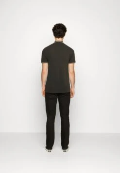 Chelsea - Polo - Khaki -Solid Ventas 20dfd41b1afa4cd8bab07eb42fdd5327