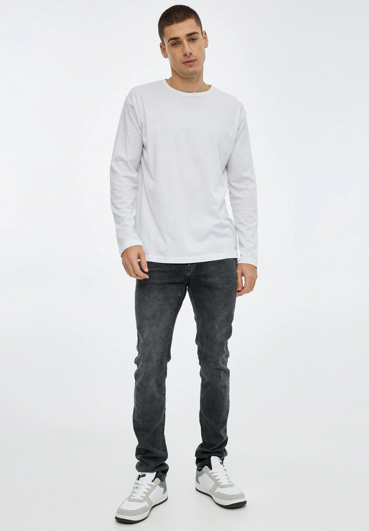 Vaqueros Slim Fit - Black 4 Vaqueros Slim Fit - Black - Imagen 2