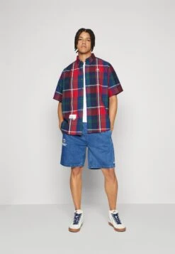 Woven - Shorts Vaqueros - Bleached Denim -Solid Ventas 252b38abae574a048067043922706606