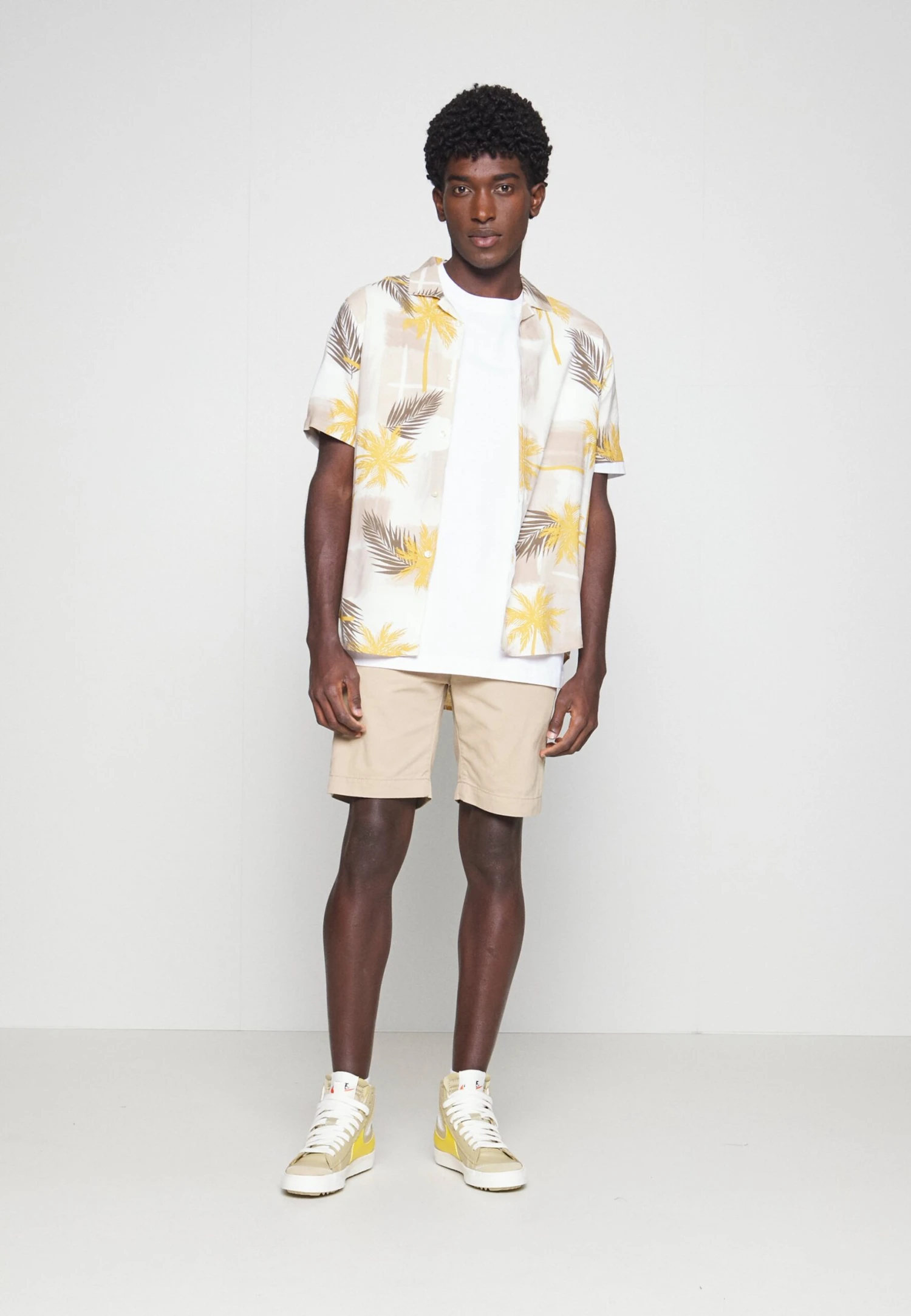 Pier One 2 Pack - Shorts -Dark Blue/Tan 4 Pier One 2 Pack - Shorts -Dark Blue/Tan - Imagen 2