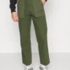 WEEKDAY Joel Workwear Trouser - Pantalones - Khaki 2 WEEKDAY Joel Workwear Trouser - Pantalones - Khaki -Solid Ventas 3399429d750e499cac37ef17c98326ec