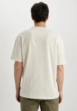 DeFacto Comfort Fit - Camiseta Estampada - Beige 8 DeFacto Comfort Fit - Camiseta Estampada - Beige -Solid Ventas 3a4717fc60e142a28f27a3b1198f8155