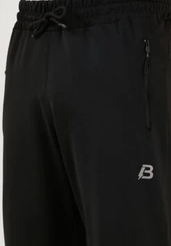 Regular Fit Set - Chándal - Black 15 Regular Fit Set - Chándal - Black -Solid Ventas 3c7c2abe0c4742fcbe3569f382f0b01d