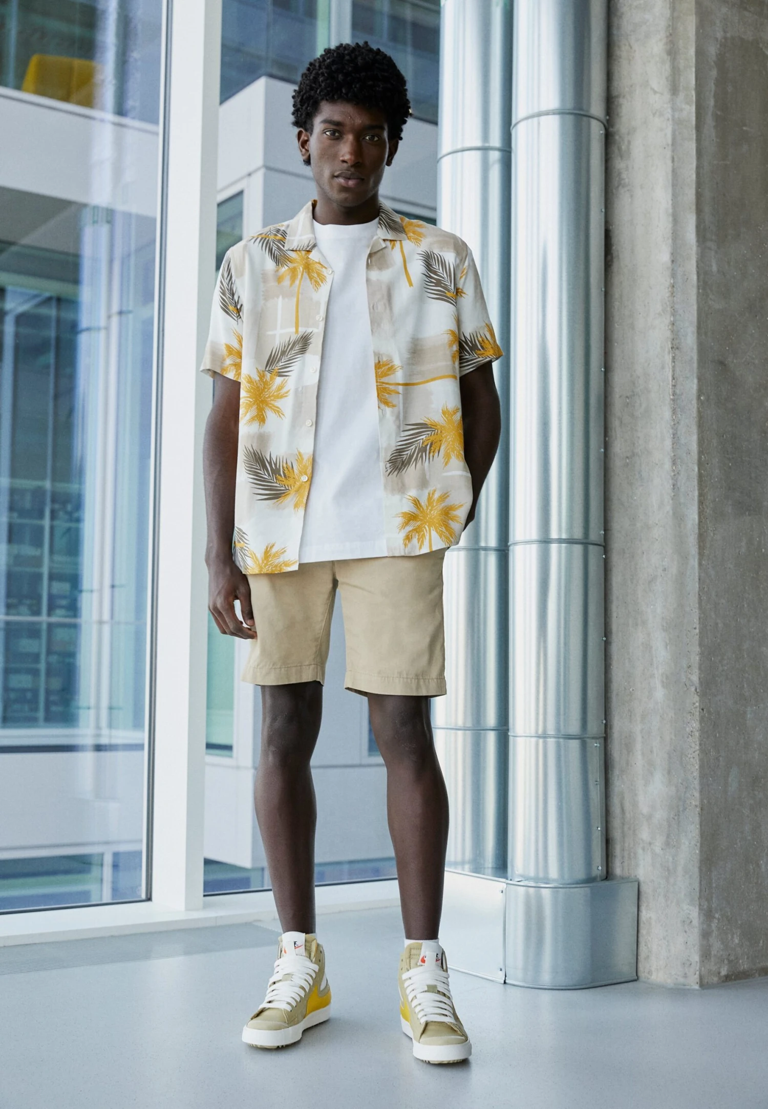 Pier One 2 Pack - Shorts -Dark Blue/Tan 3 Pier One 2 Pack - Shorts -Dark Blue/Tan