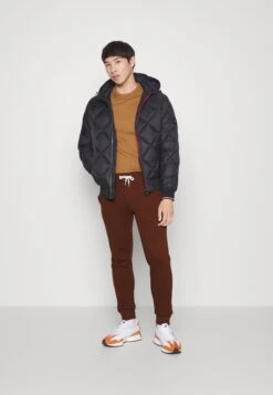 Pier One 2 Pack - Pantalones Deportivos - Dark Brown/Black