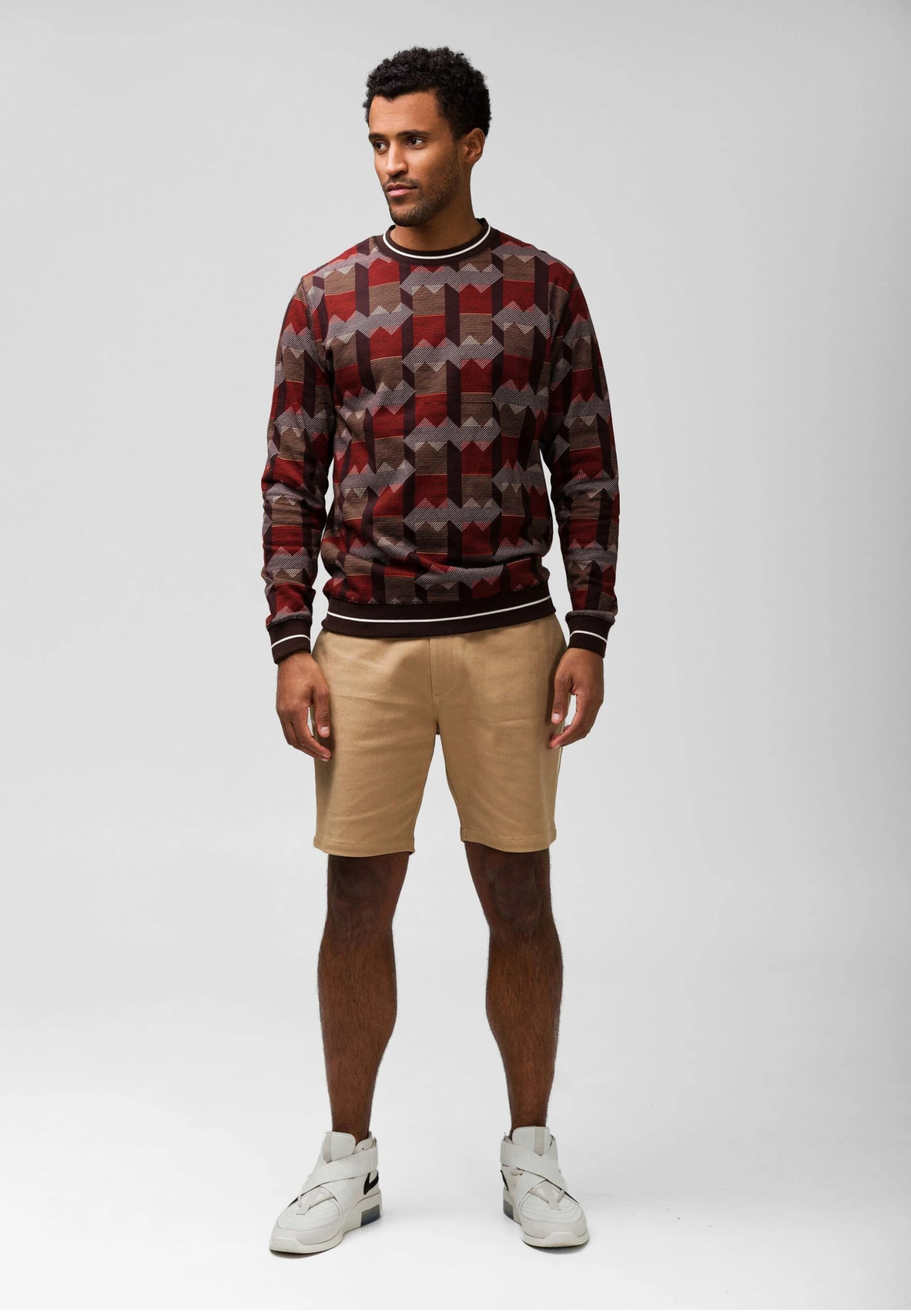 Pray Up Stay Up With Geometric Pattern - Sudadera - Brown 4 Pray Up Stay Up With Geometric Pattern - Sudadera - Brown - Imagen 2