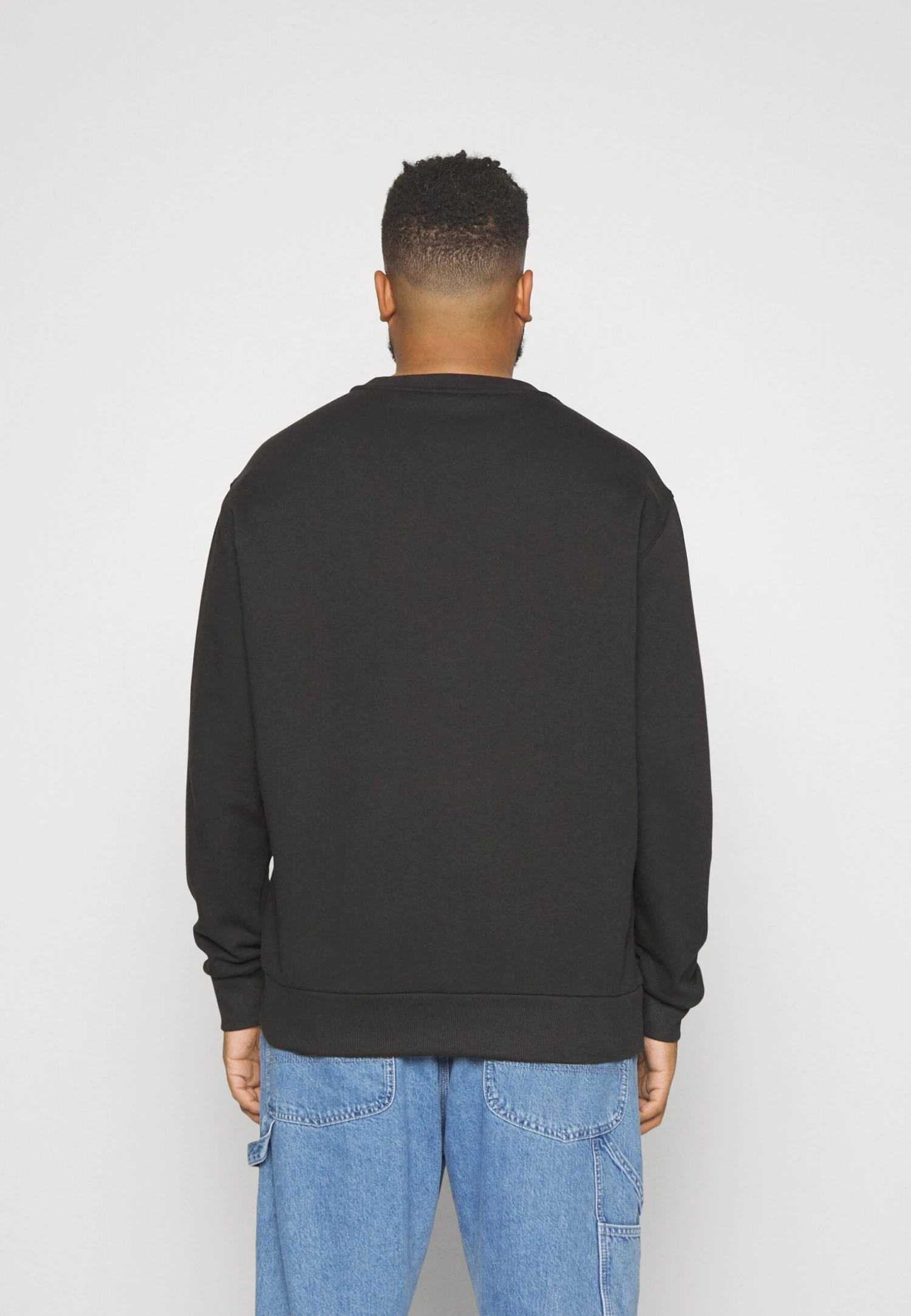 Calvin Klein Gloss Stencil Logo - Sudadera - Black 5 Calvin Klein Gloss Stencil Logo - Sudadera - Black - Imagen 3