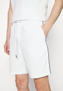 Michael Kors Piped - Shorts - White 13 Michael Kors Piped - Shorts - White -Solid Ventas 4fa8b709068d44918054b372478201e2