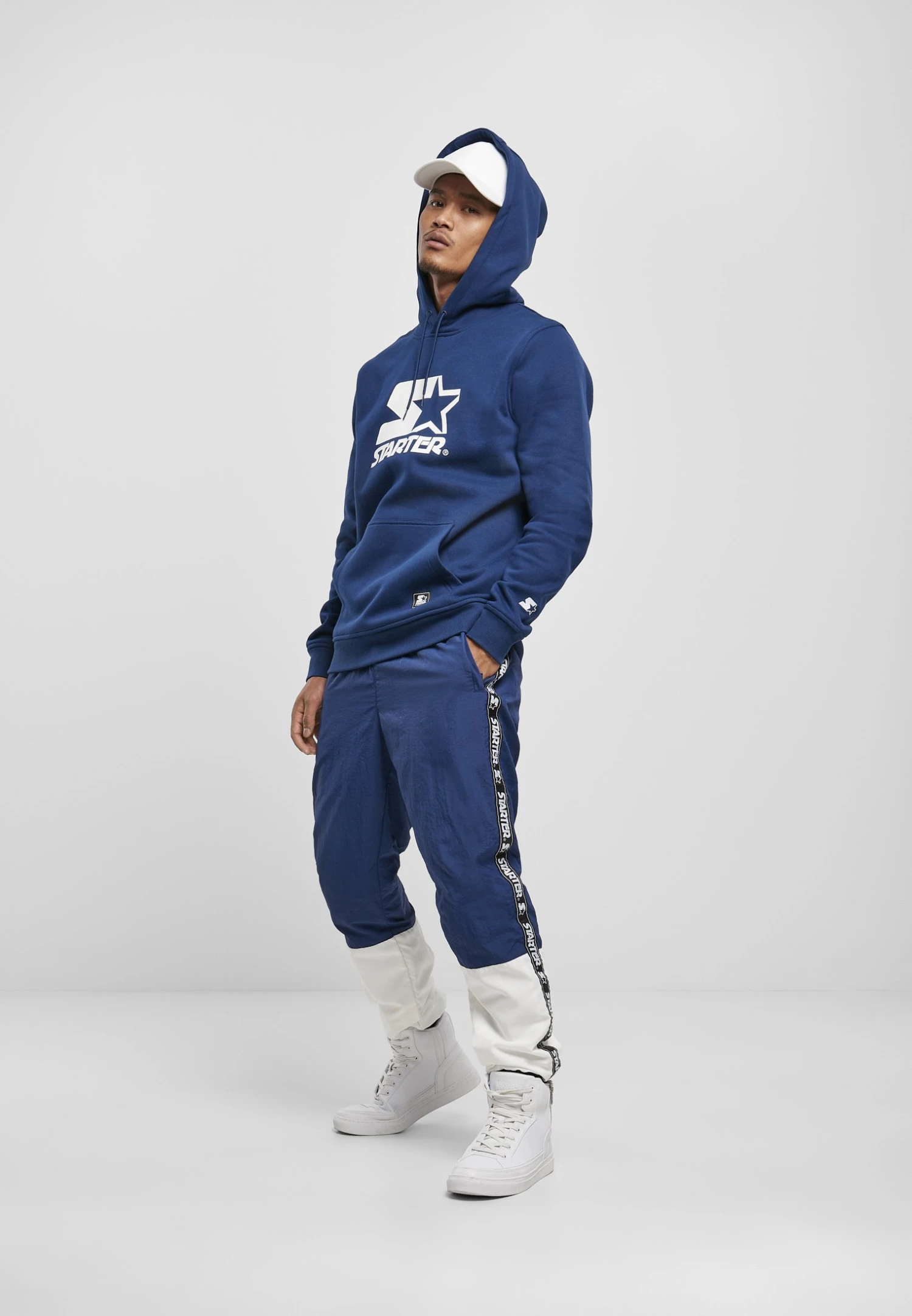 URBAN CLASSICS Starter- Pantalones Deportivos - Blue Night/White 3 URBAN CLASSICS Starter- Pantalones Deportivos - Blue Night/White
