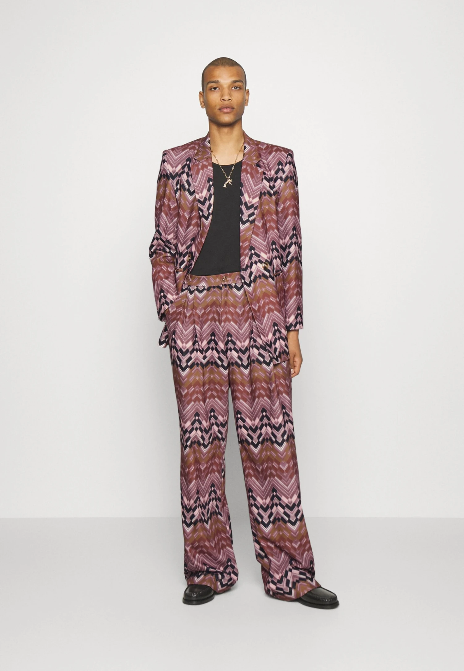 Temi Print Wide Leg Trousers - Pantalones - Pink 4 Temi Print Wide Leg Trousers - Pantalones - Pink - Imagen 2