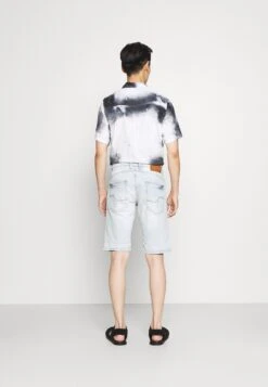 Indicode Jeans Kaden Holes - Shorts Vaqueros - Bleached Denim 10 Indicode Jeans Kaden Holes - Shorts Vaqueros - Bleached Denim -Solid Ventas 5a95f3a2a454448abcaad9cf410c9cf3