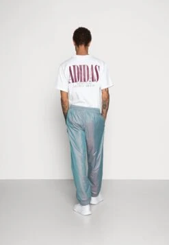 Adidas Originals Pantalones Deportivos - Multicolor 9 Adidas Originals Pantalones Deportivos - Multicolor -Solid Ventas 5b13c77667f543e5aa9f26b69867b144