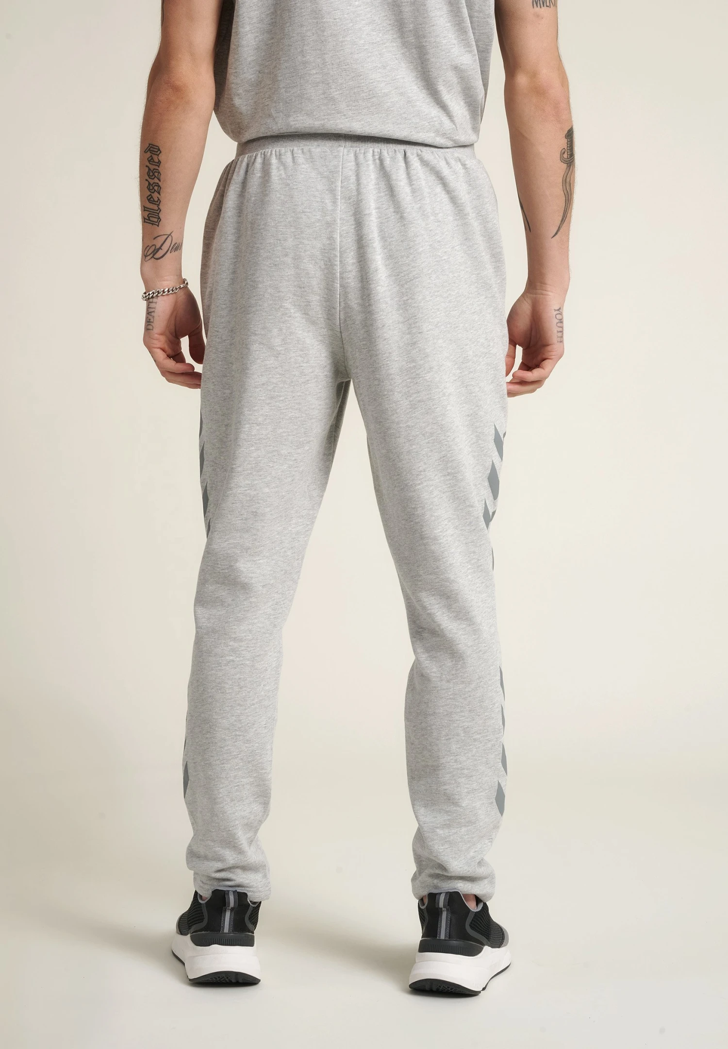 Hummel Legacy - Pantalones Deportivos - Grey Melange 4 Hummel Legacy - Pantalones Deportivos - Grey Melange - Imagen 2