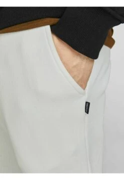 Jack & Jones Gordon Weich - Pantalones Deportivos - Cloud Dancer 12 Jack & Jones Gordon Weich - Pantalones Deportivos - Cloud Dancer -Solid Ventas 707c81a882104b9eadf4c38e7a105475