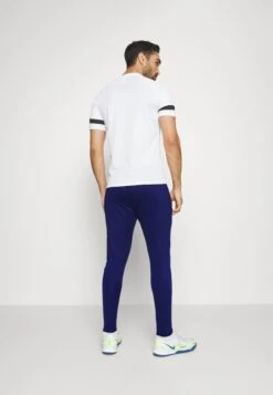 Nike Performance Atletico Madrid Strike Pant - Equipación De Clubes - Blue Void/Regal Pink 10 Nike Performance Atletico Madrid Strike Pant - Equipación De Clubes - Blue Void/Regal Pink -Solid Ventas 74e373c7ccdd4238a5898d62d3d1e393