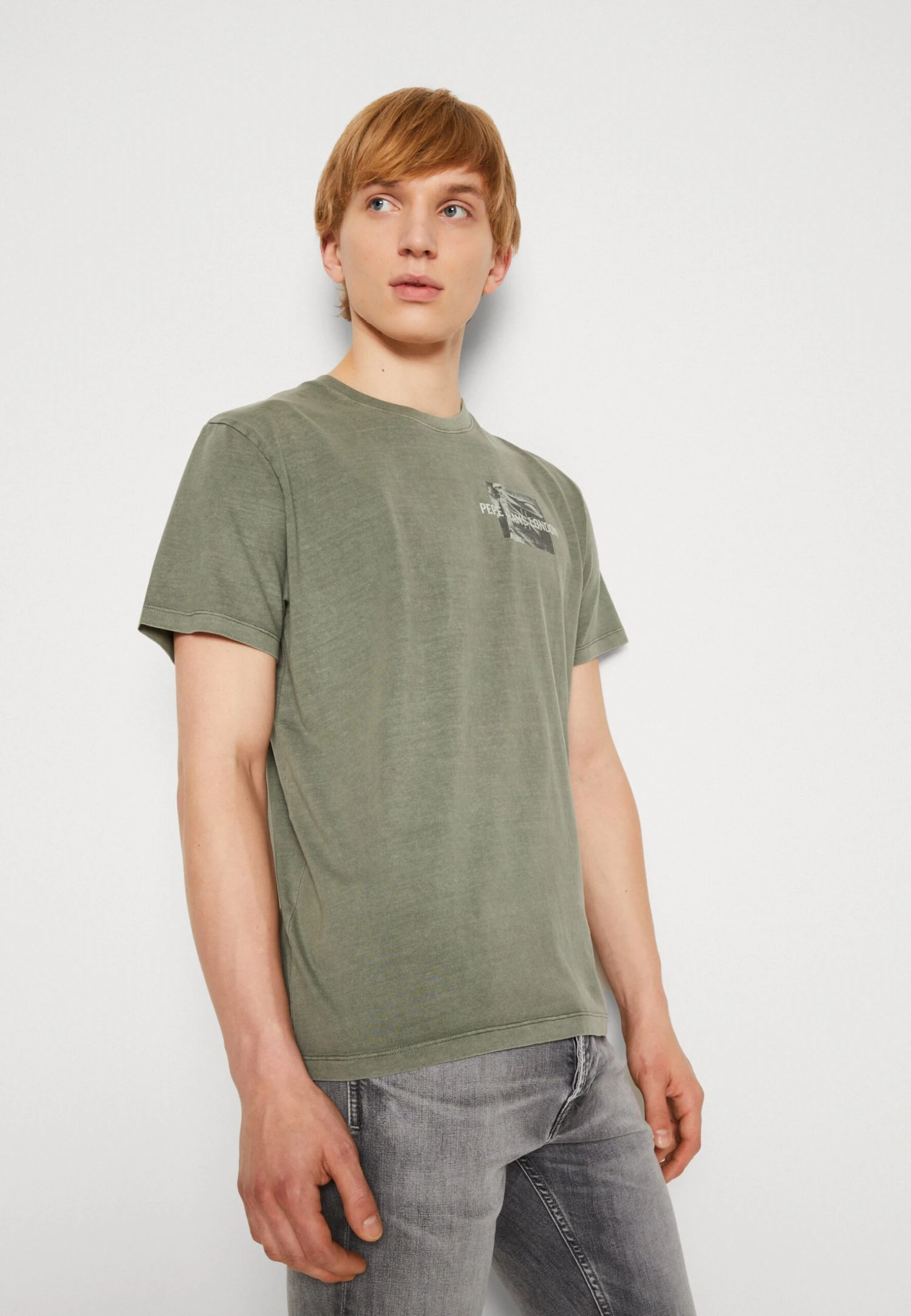 Pepe Jeans Alton - Camiseta Estampada - Casting 6 Pepe Jeans Alton - Camiseta Estampada - Casting - Imagen 4