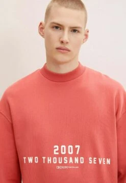 TOM TAILOR Denim Mit Frontprint - Sudadera - Smoky Red 11 TOM TAILOR Denim Mit Frontprint - Sudadera - Smoky Red -Solid Ventas 84d70a351ba2494f9a12d9a9b4e412b2