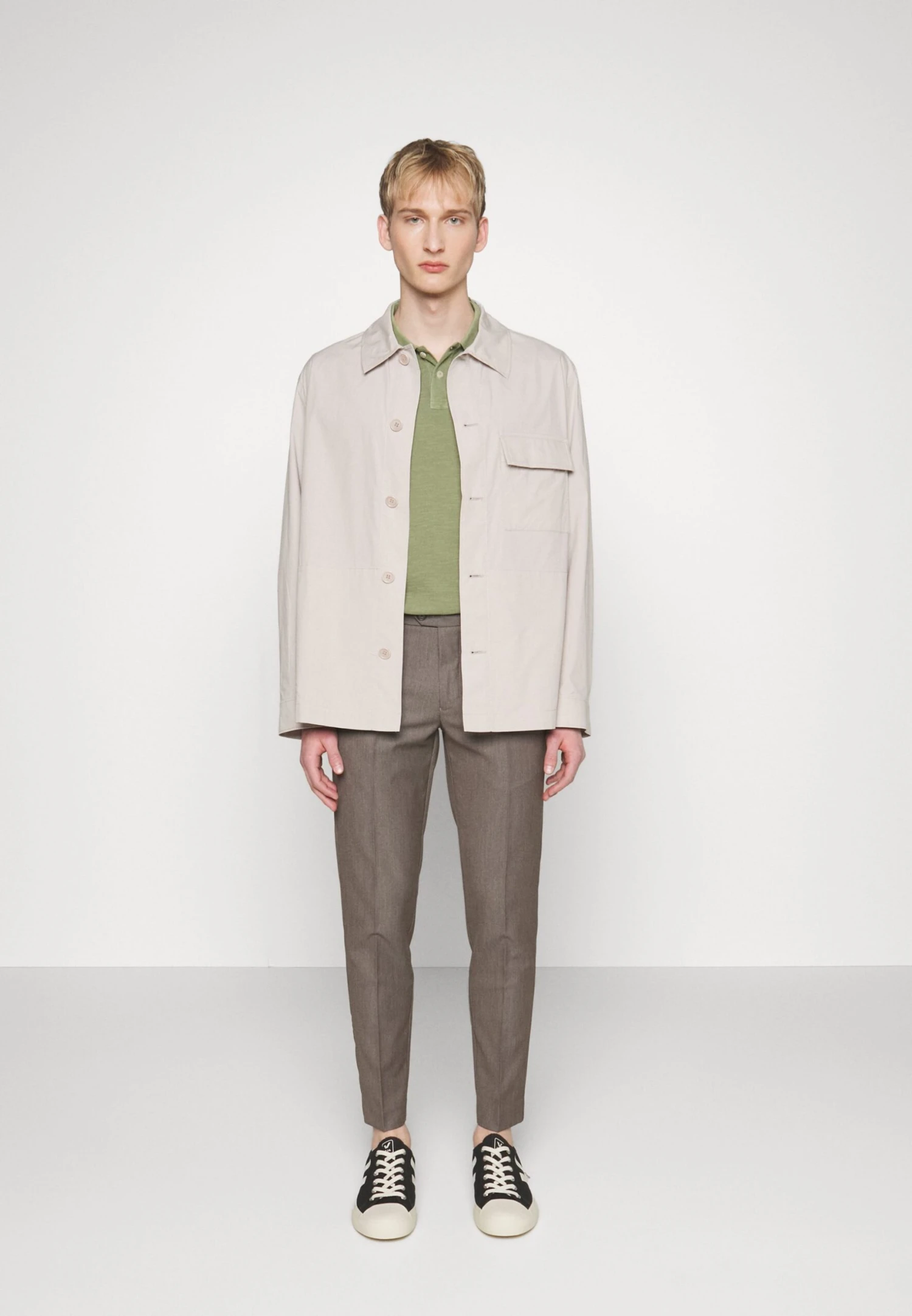 Lindbergh Club Pants - Pantalones - Dark Sand 7 Lindbergh Club Pants - Pantalones - Dark Sand - Imagen 5