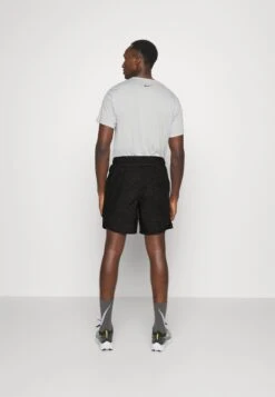 Nike Performance Pantalón Corto De Deporte - Black/Silver