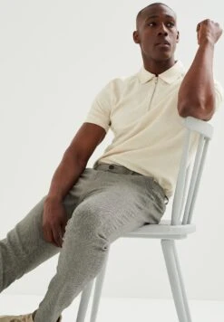 WE FASHION Met Structuur - Polo - White 11 WE FASHION Met Structuur - Polo - White -Solid Ventas 9be8bd7cb299421997f13bb197ce01b8