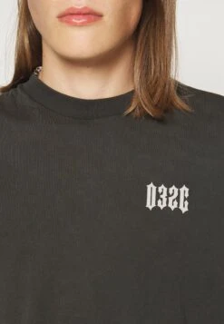 032c Kepler System American Cut Unisex - Camiseta Estampada - Faded Black -Solid Ventas a466f5a3e1df4d7a81f0d86b4d41b3ff