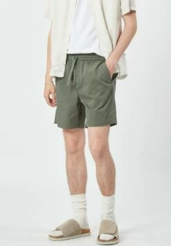 Minimum Jennus - Shorts - Beetle