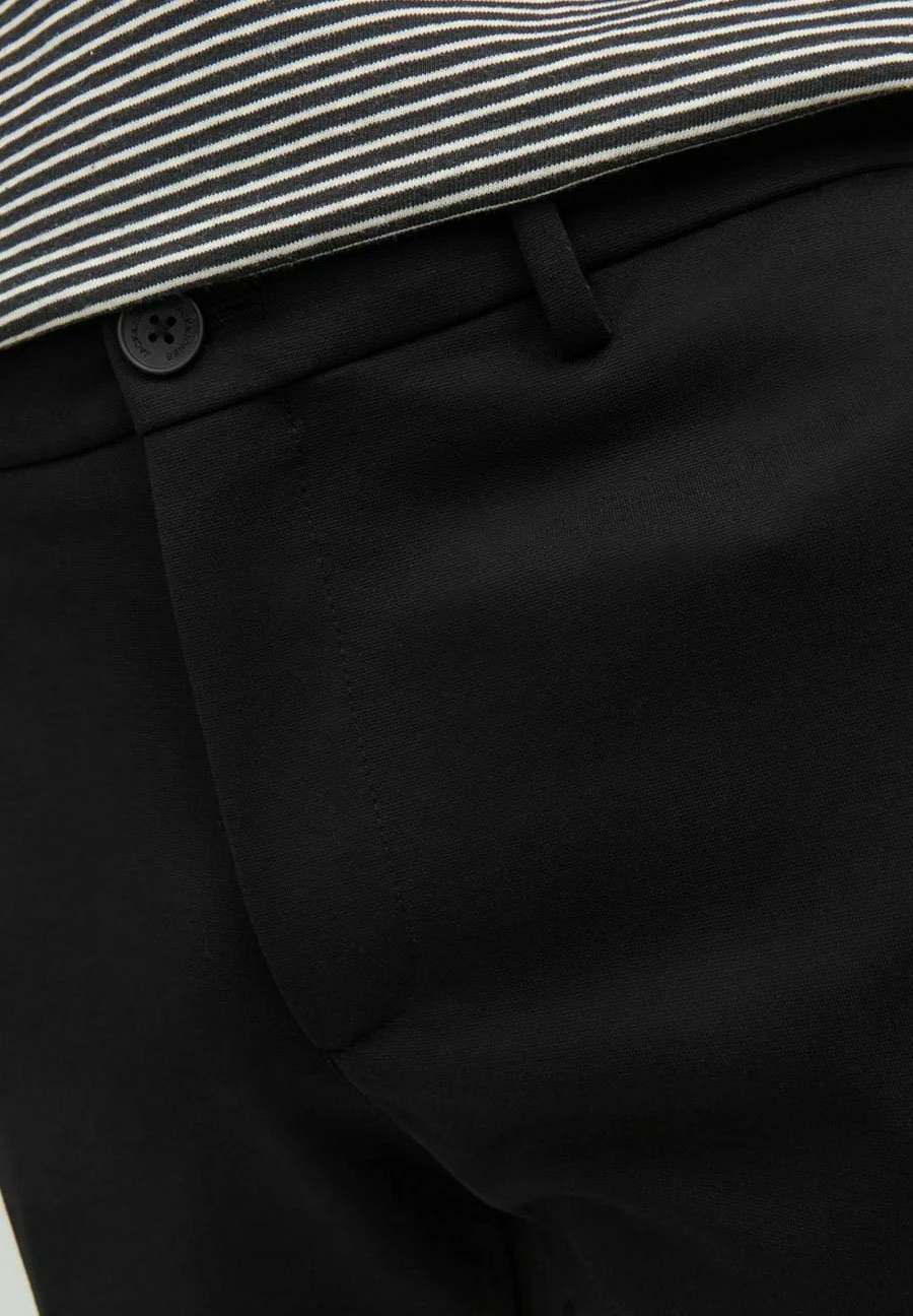 Jack & Jones Regular Fit Mit Stretch-Anteil Modell 'Phil' - Shorts - Black 9 Jack & Jones Regular Fit Mit Stretch-Anteil Modell 'Phil' - Shorts - Black - Imagen 7