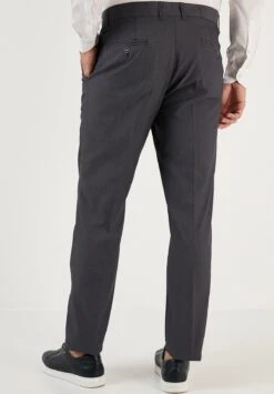 Regular Fit - Pantalones Chinos - Dark Blue -Solid Ventas ad4e7fe50fda46b59ad8e789095f70ff