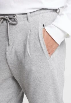 URBAN CLASSICS Formula Cropped Peachedinterlock Pants - Pantalones Deportivos - Black -Solid Ventas ad8237d01464490c8a9245e522149c16