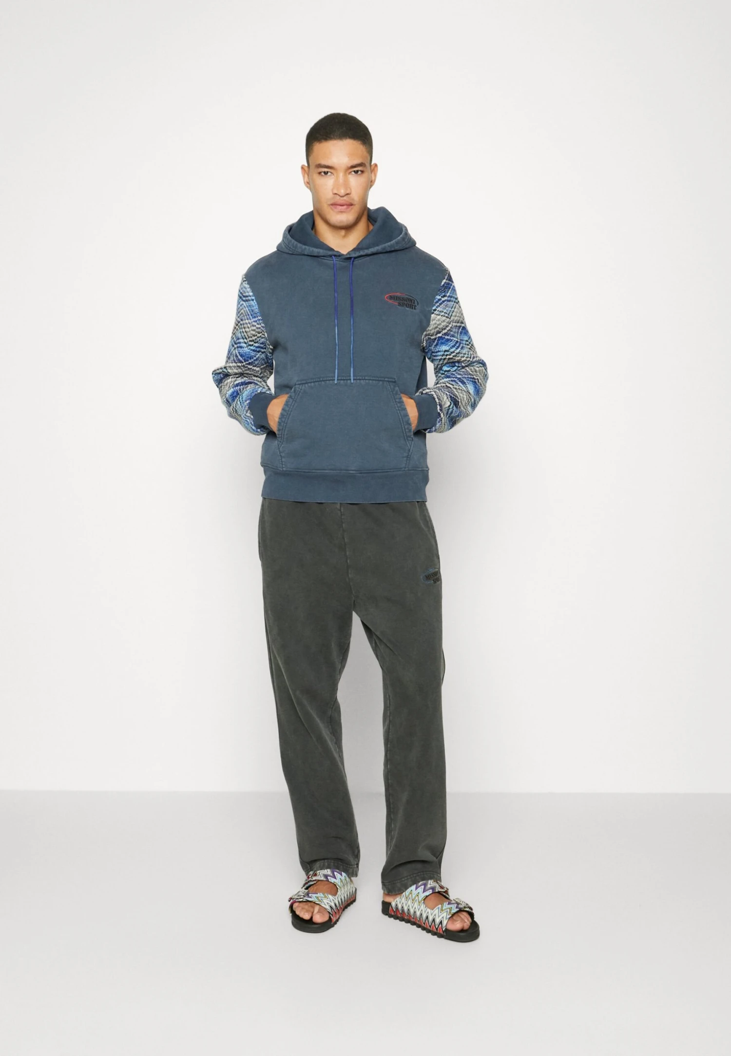 Hooded - Jersey Con Capucha - Dark Blue 7 Hooded - Jersey Con Capucha - Dark Blue - Imagen 5