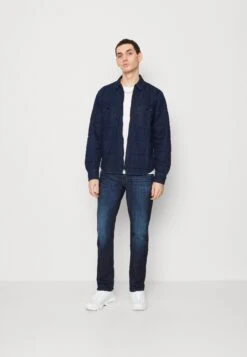 Denham Ridge - Vaqueros Rectos - Blue 9 Denham Ridge - Vaqueros Rectos - Blue -Solid Ventas b3e1f210717d45ac8db7275e5d9cdb86