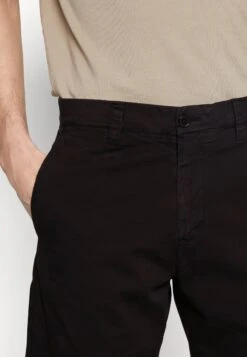 NN07 Crown - Shorts - Black -Solid Ventas b50ff27fda6c4368b88fa2af779aa498