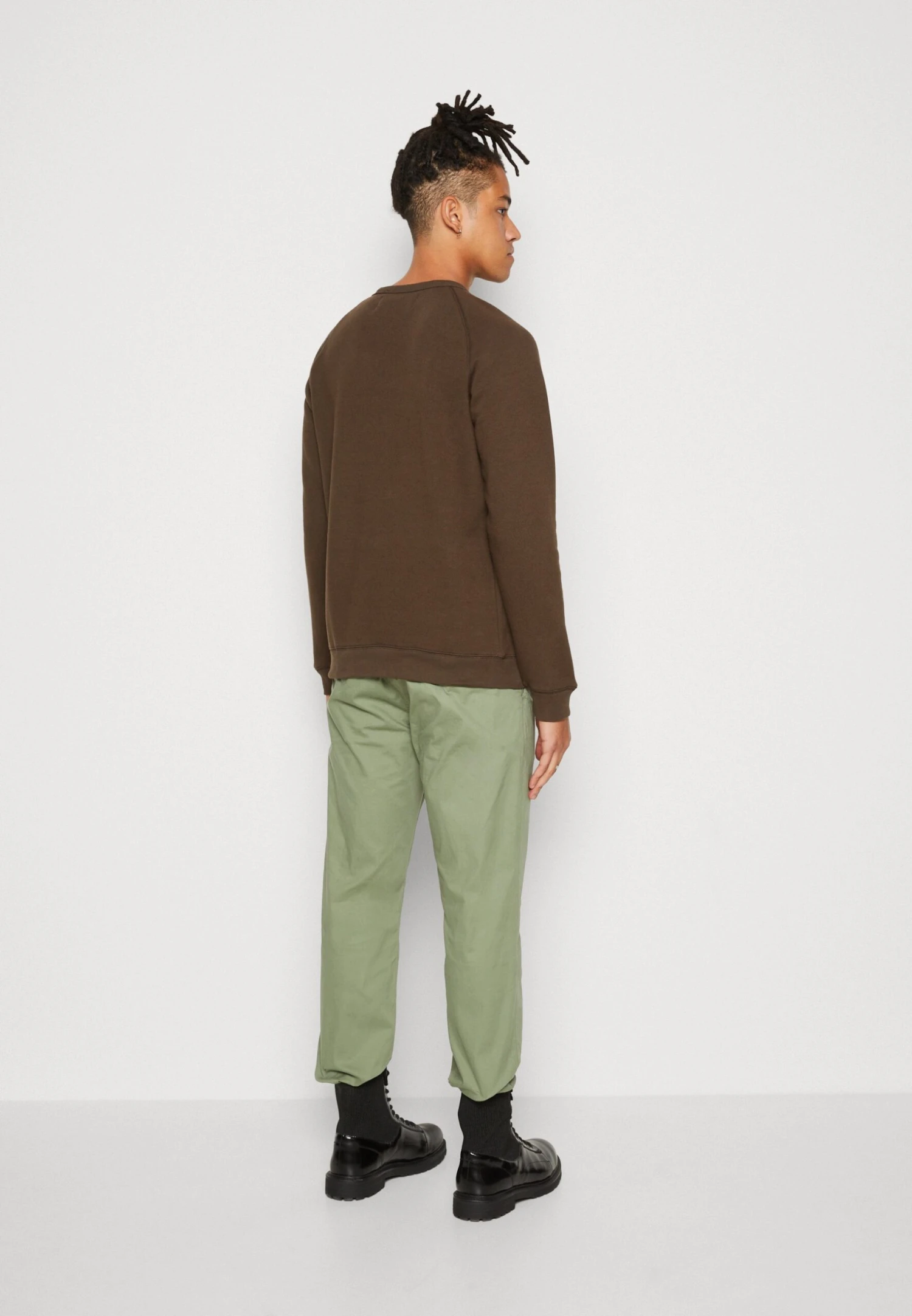 Replay Sudadera - Dark Brown 5 Replay Sudadera - Dark Brown - Imagen 3