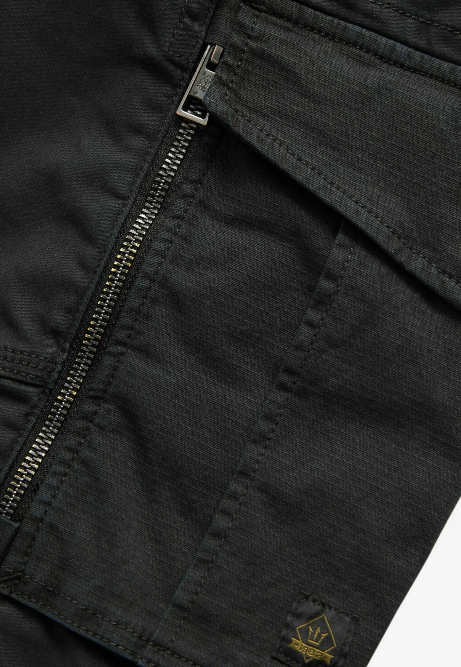 Next Zip Detail Stretch Regular Tapered - Pantalones Cargo - Black 8 Next Zip Detail Stretch Regular Tapered - Pantalones Cargo - Black - Imagen 6