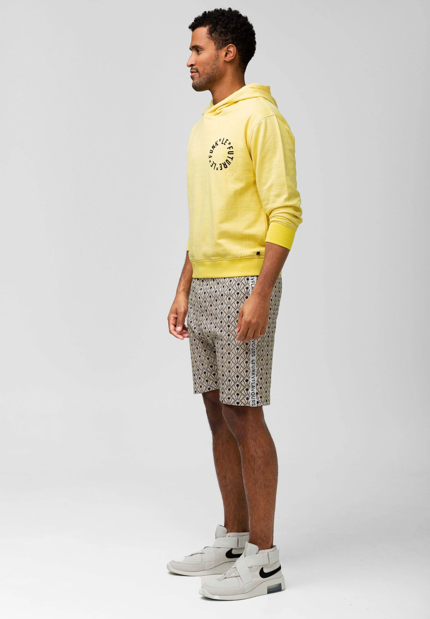 Texas Sun - With Geometric Pattern. - Shorts - Multicolor 4 Texas Sun - With Geometric Pattern. - Shorts - Multicolor - Imagen 2