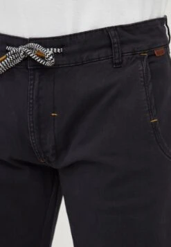 Indicode Jeans Idmiko - Shorts - Black -Solid Ventas d5de86df41064563a6363fa366b20f2f