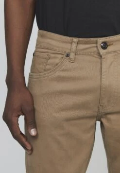 Matinique Mapete- Pantalones - Khaki 12 Matinique Mapete- Pantalones - Khaki -Solid Ventas ddd7bce1f60c4983a2c77f9d1a384679