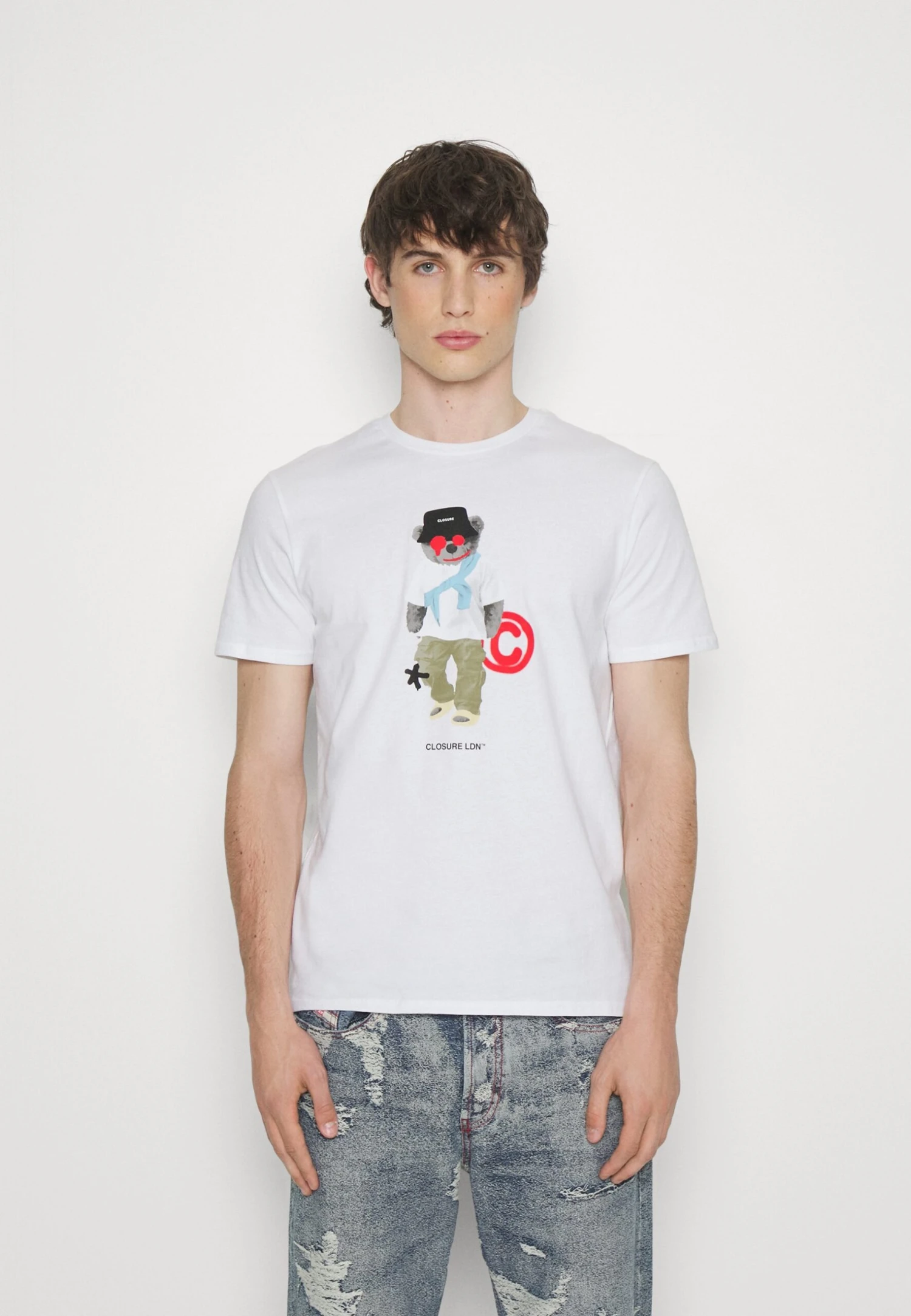 Street Bear Tee - Camiseta Estampada - White 3 Street Bear Tee - Camiseta Estampada - White