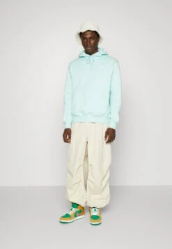 Nike Sportswear Club Hoodie - Jersey Con Capucha - Jade Ice 14 Nike Sportswear Club Hoodie - Jersey Con Capucha - Jade Ice -Solid Ventas e4ec3d9af28945ebbc283c5e6f924775