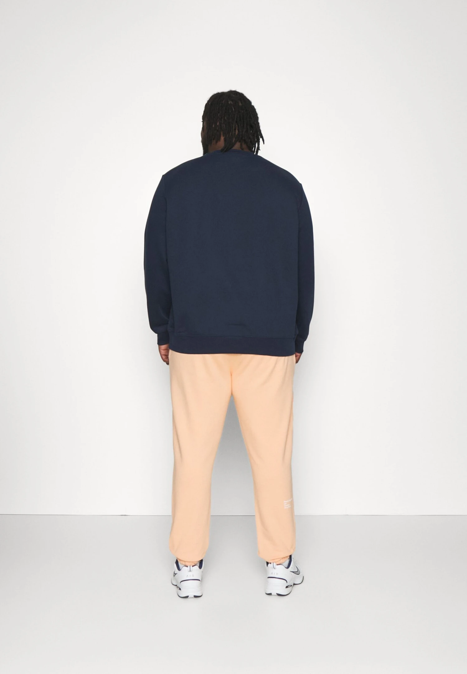 Lacoste Plus - Pantalones Deportivos - Salmon 5 Lacoste Plus - Pantalones Deportivos - Salmon - Imagen 3