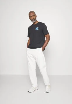 Adidas Originals One Fl P - Pantalones Deportivos - Talc -Solid Ventas e8d810d55fdc44909ebf727744ed6782